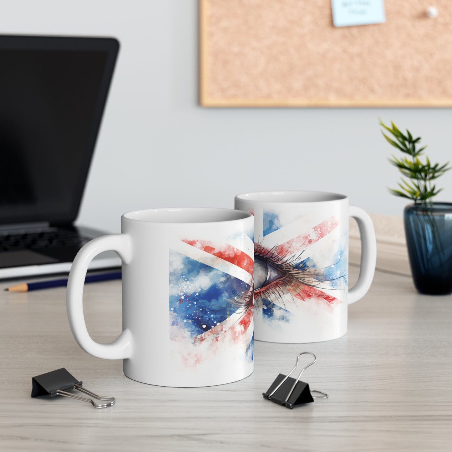 UK Eyes Mug